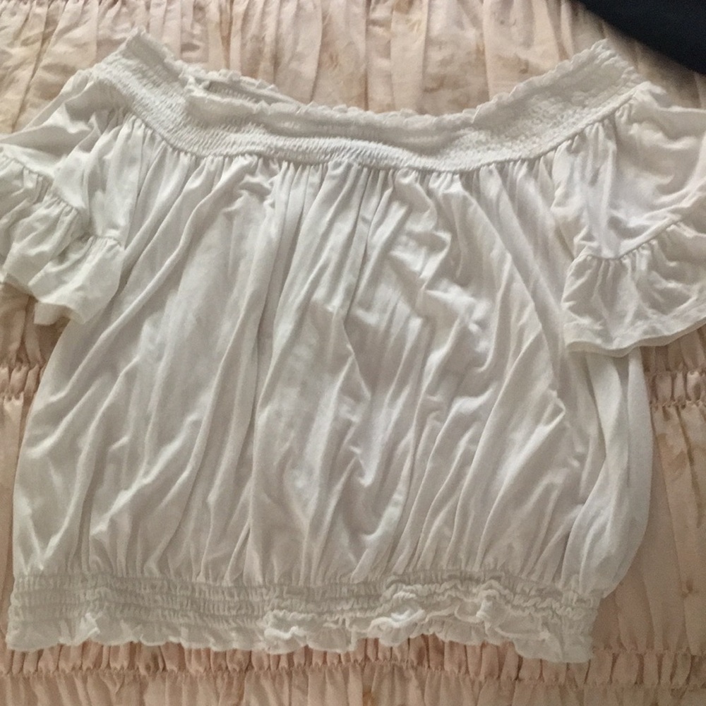 BRAND NEW WHITE OFF THE SHOULDER TOP